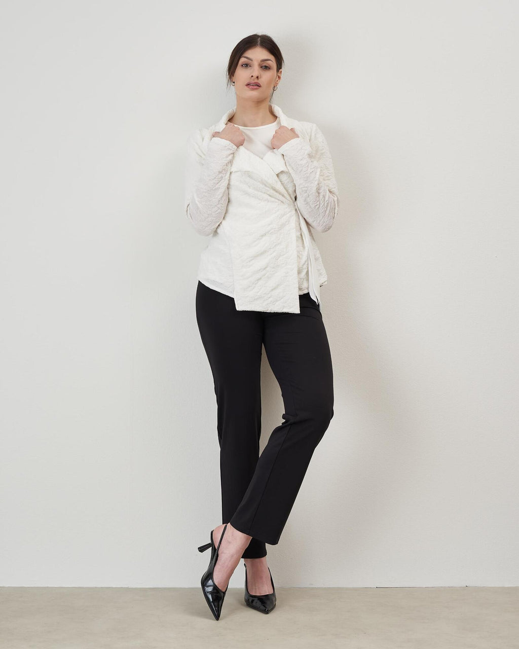 JAKNA LARA BIJELA (3)