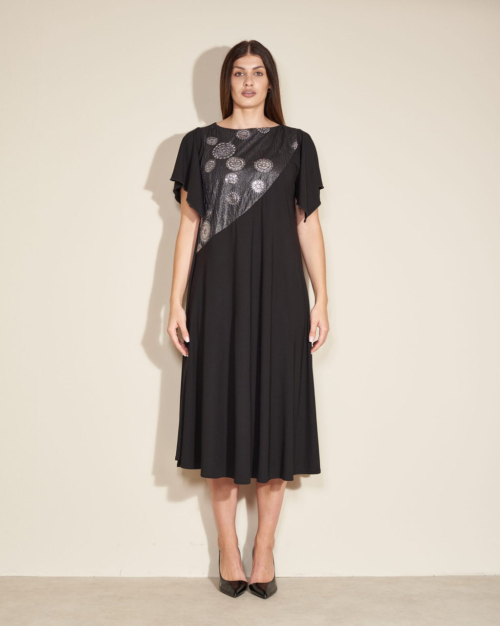 HALJINA DARIA CRNA (2)