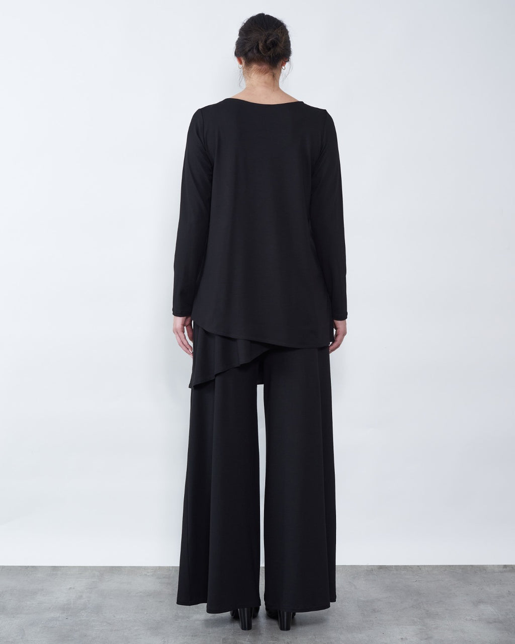 HLAČE ZRINKA CRNE (2)