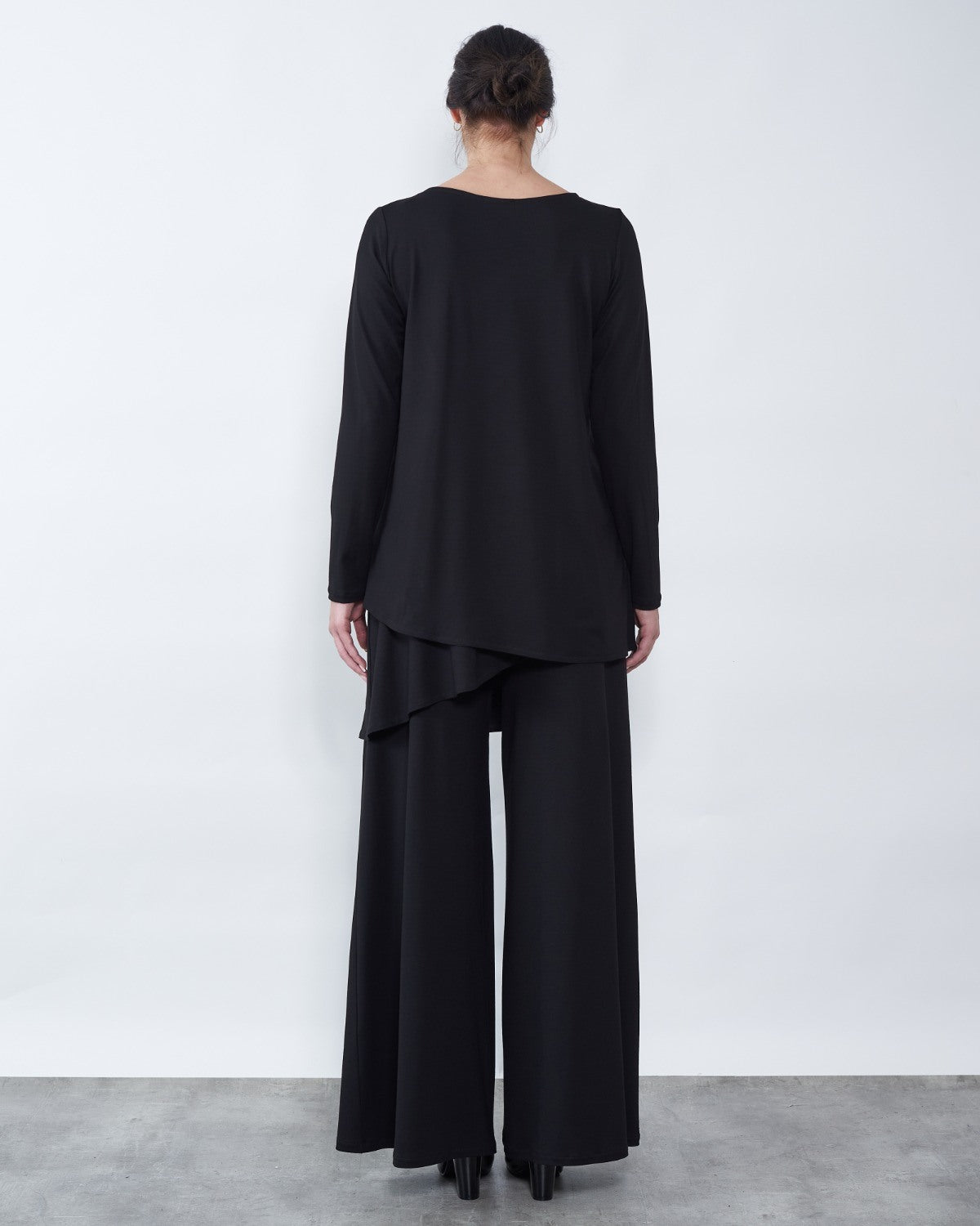 HLAČE ZRINKA CRNE (2)