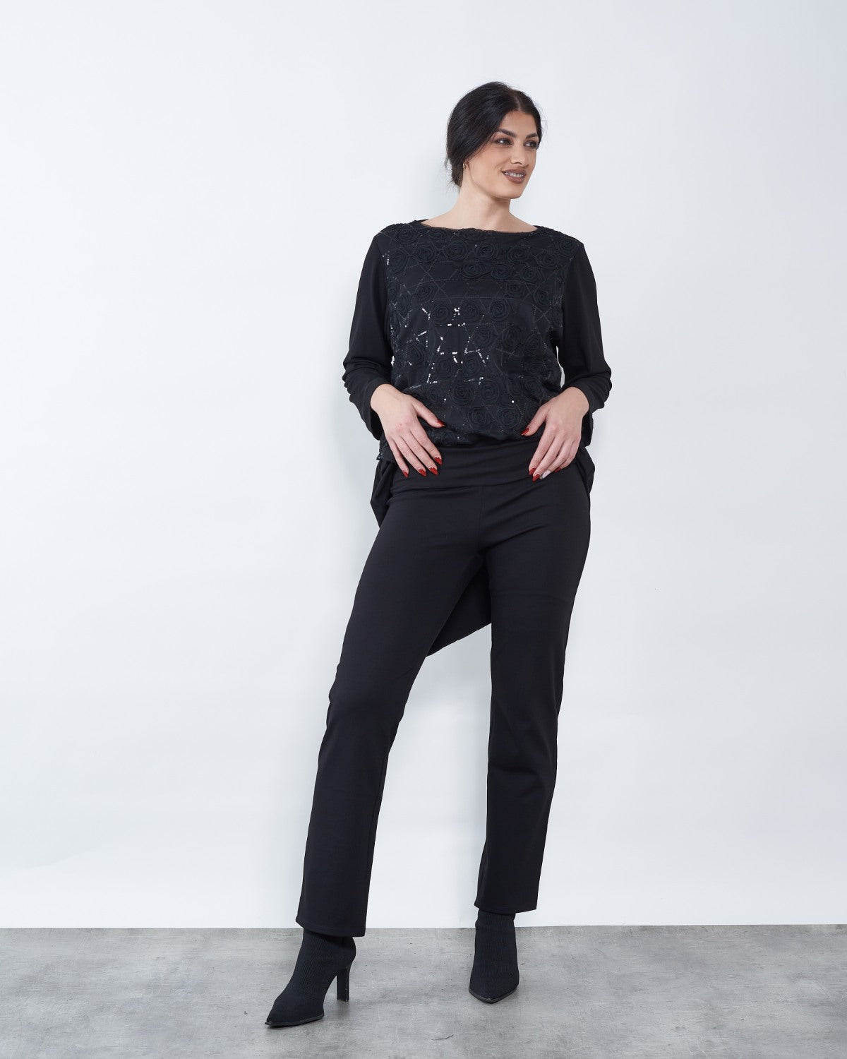 Hlače by Ana Kraš Glavna slika proizvoda