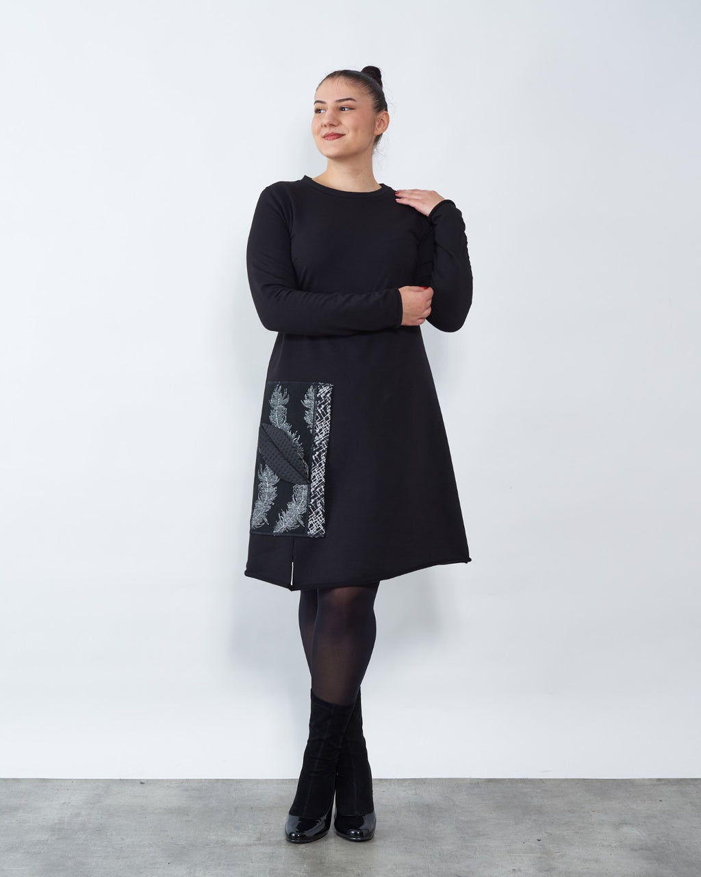 HALJINA IVA CRNO-BIJELA,69,00€ (6)