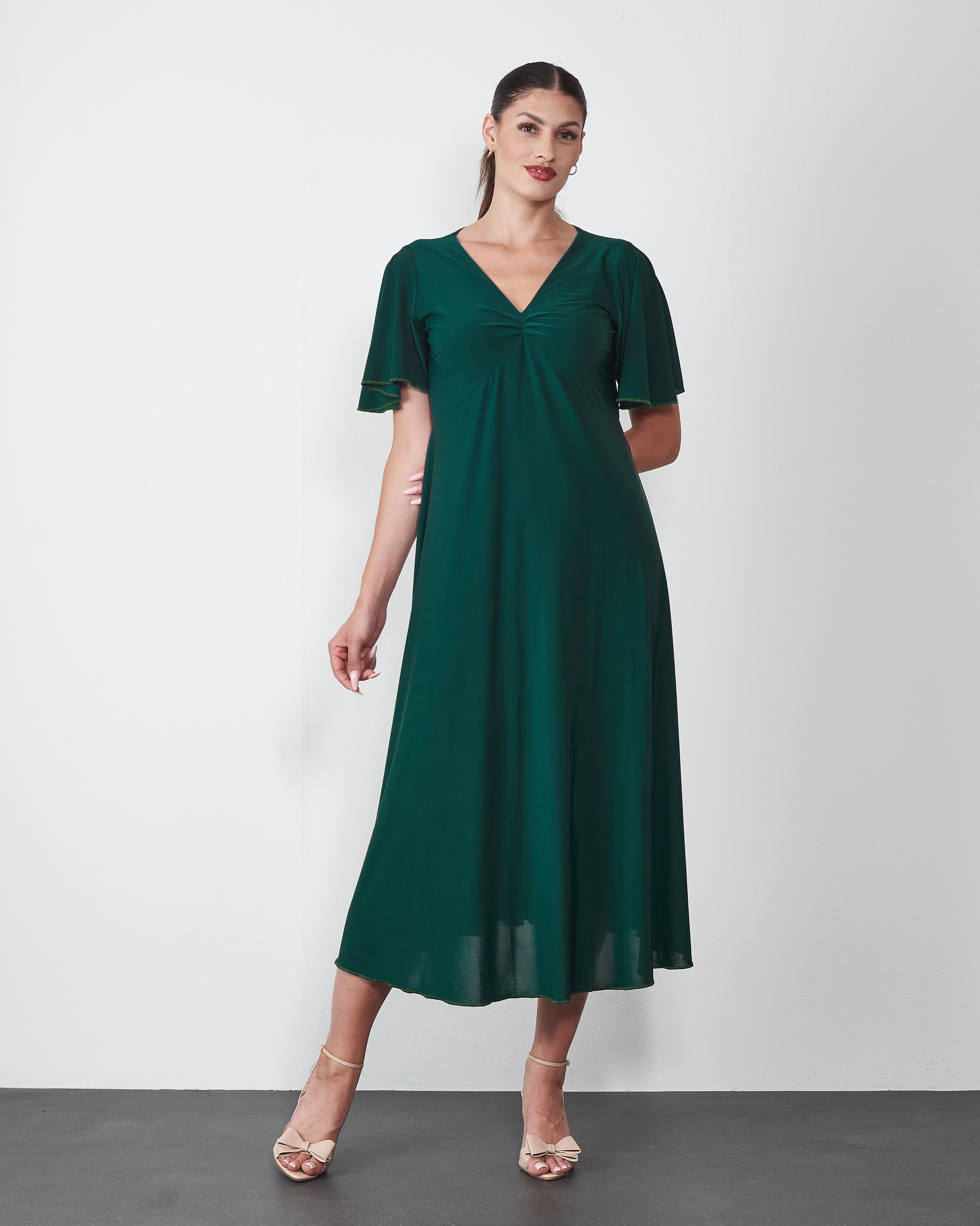 HALJINA ANI EMERALD