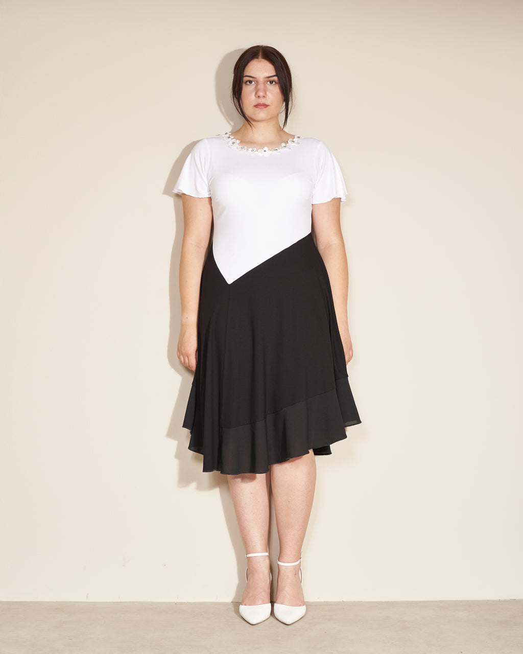 HALJINA ARETA CRNO-BIJELA