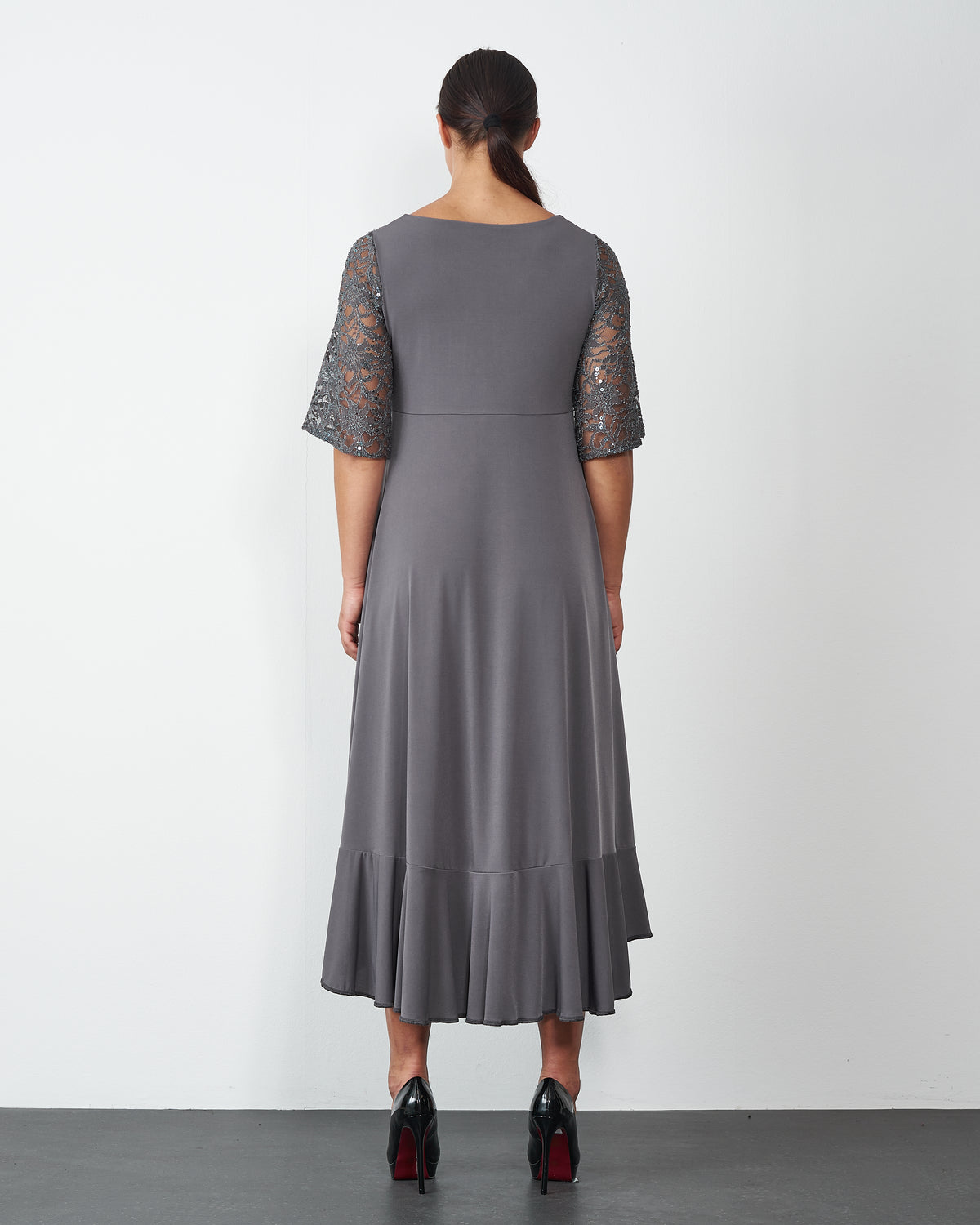 HALJINA ARETA GREY