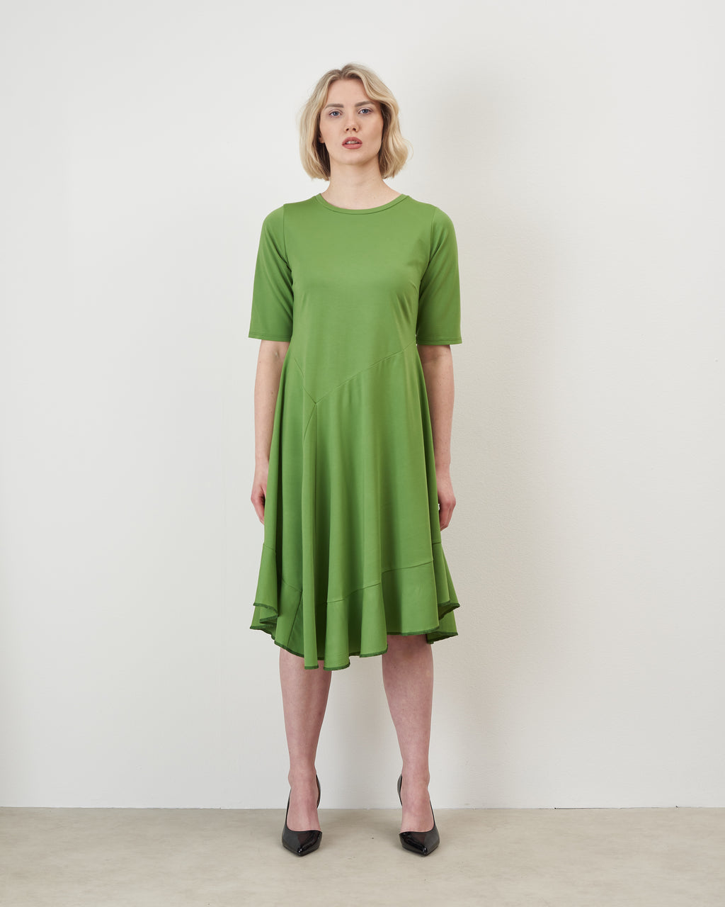 HALJINA ARETA ZELENA