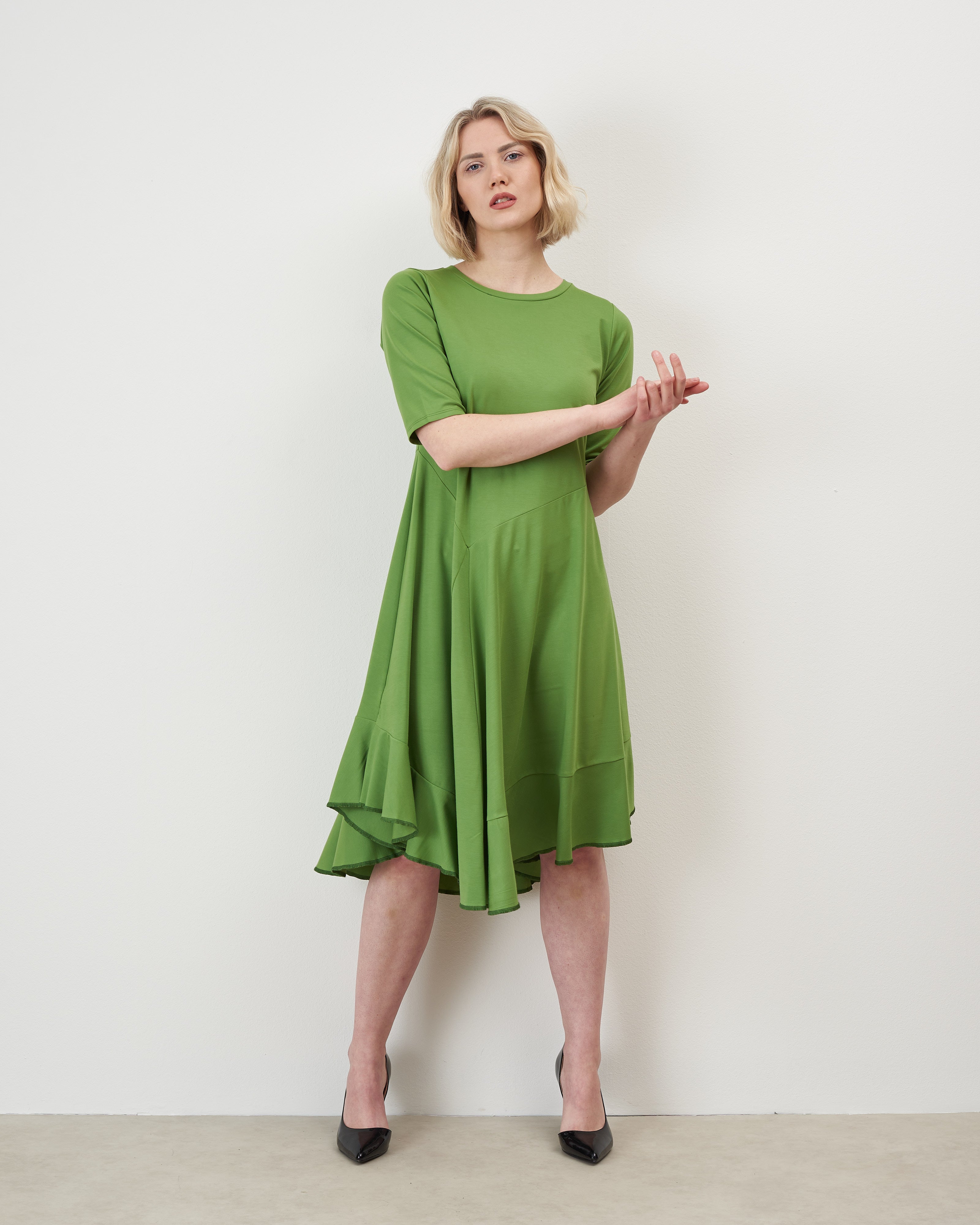 HALJINA ARETA ZELENA