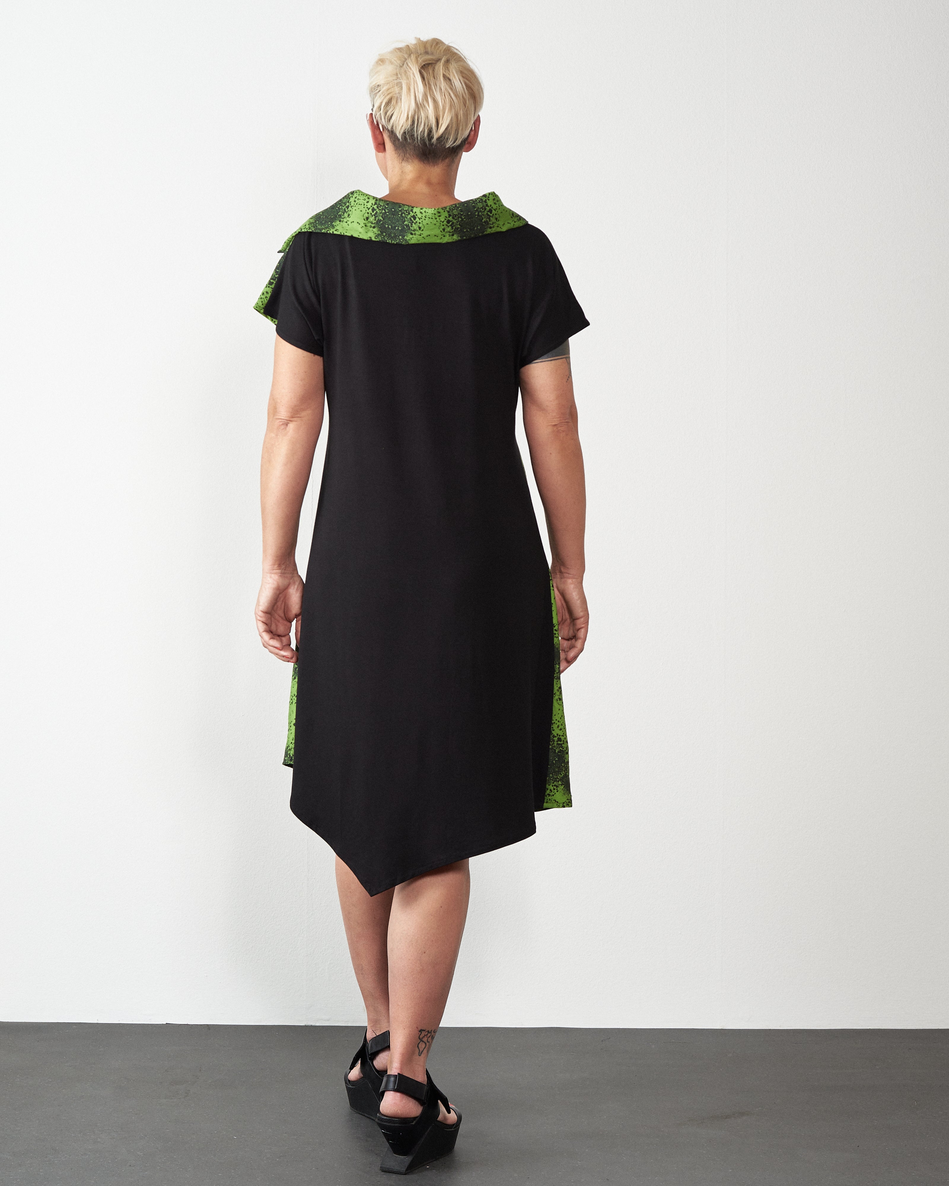 HALJINA LUNA GREEN