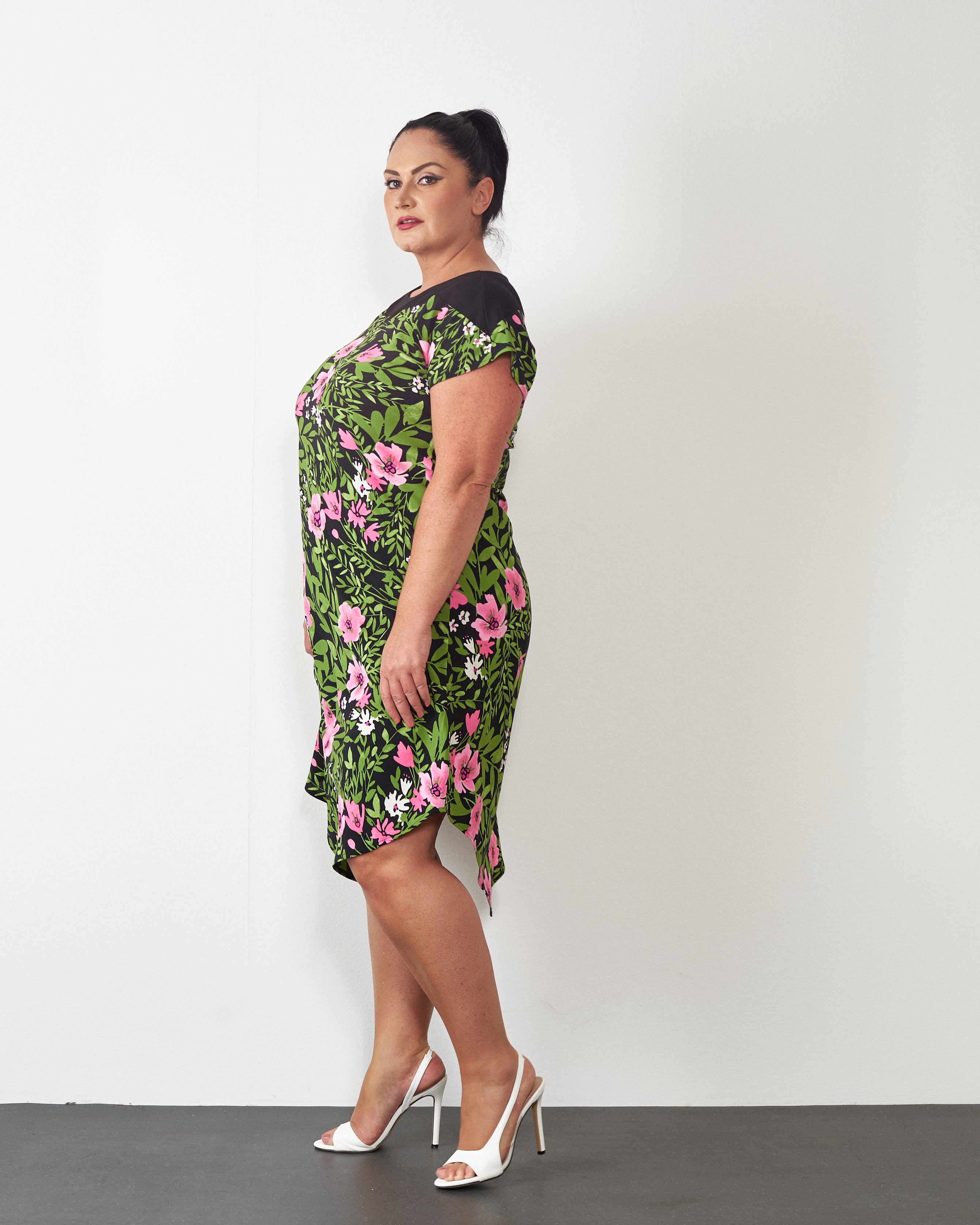 HALJINA MAJA CVIJET