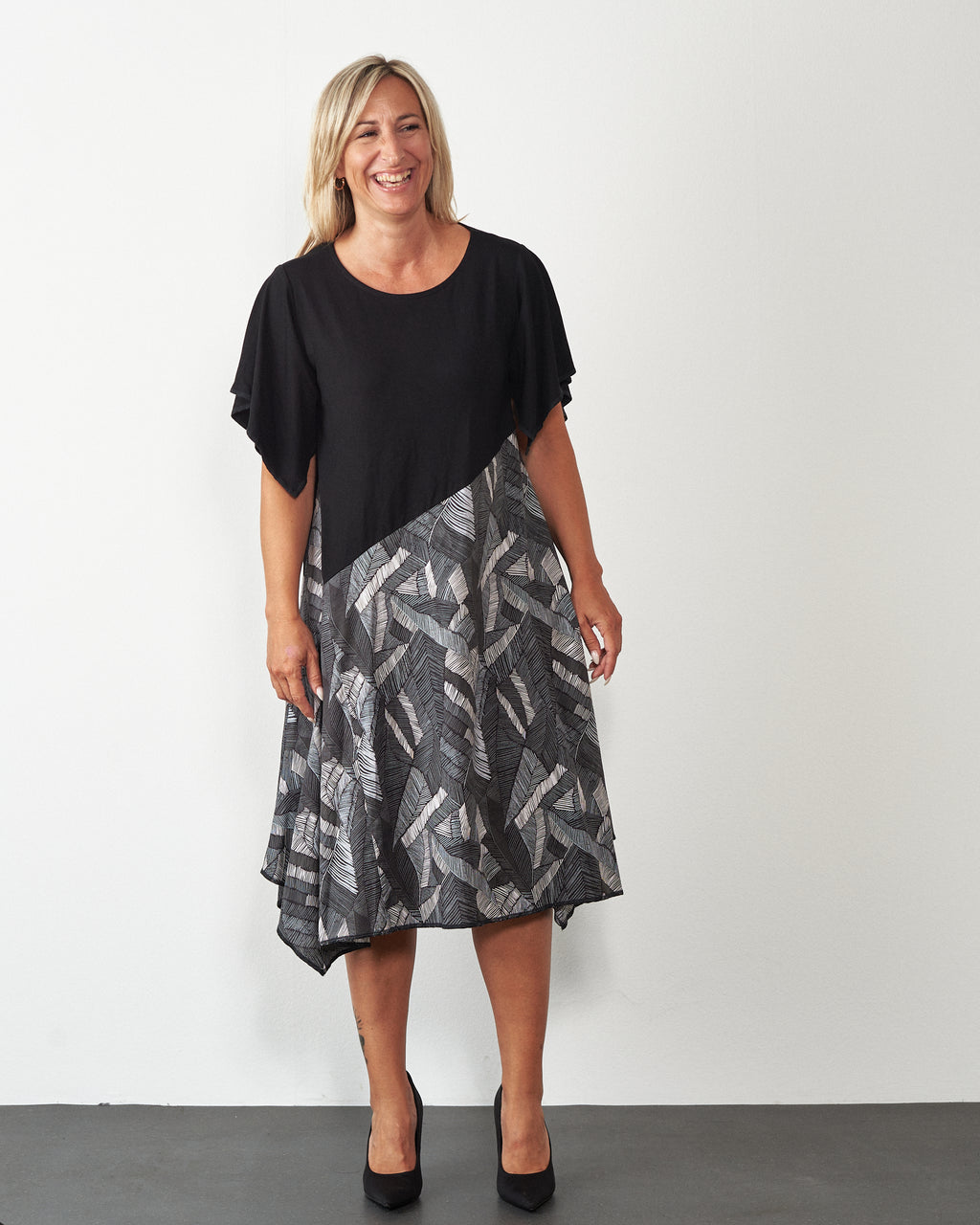 HALJINA AGATA GREY