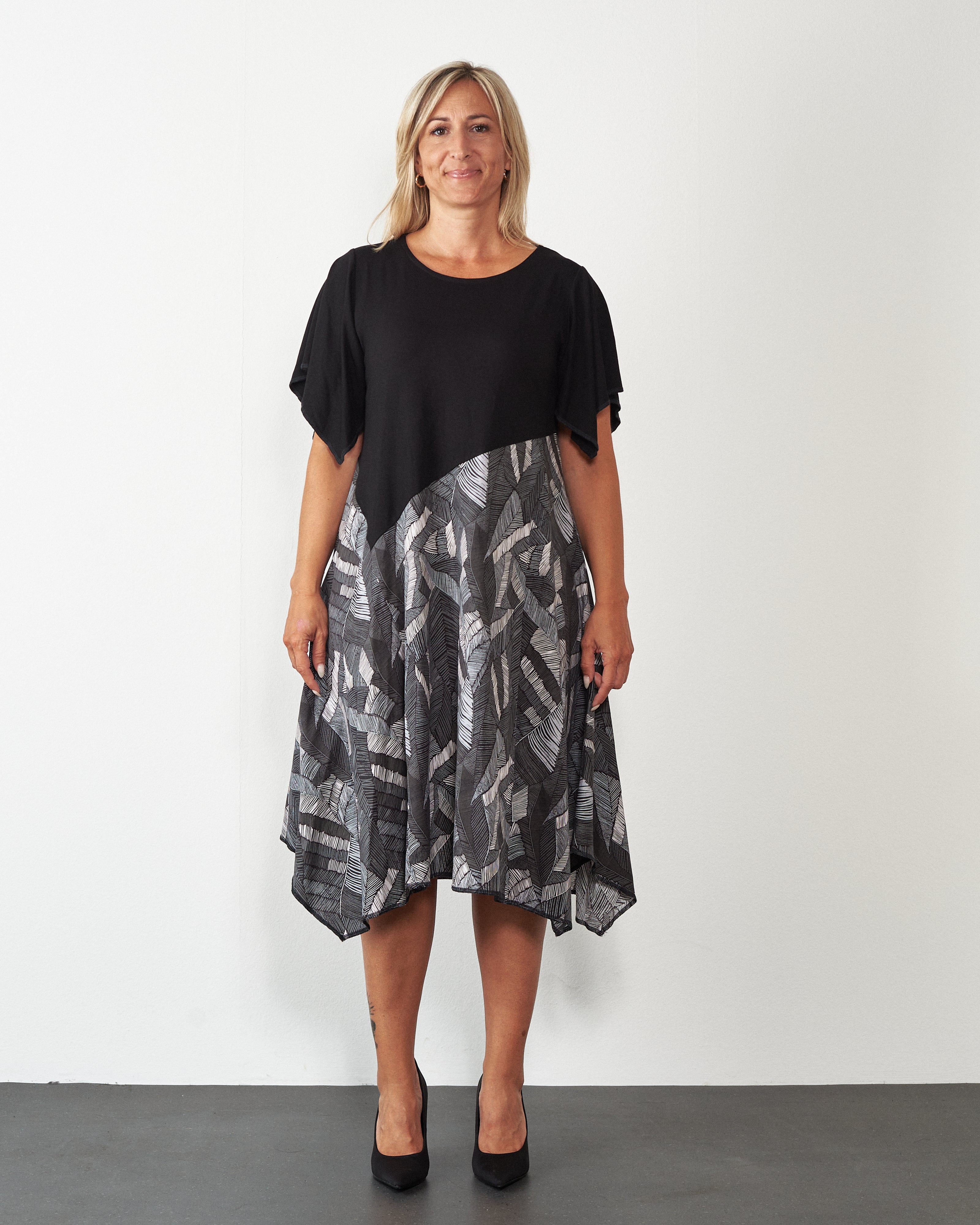 HALJINA AGATA GREY