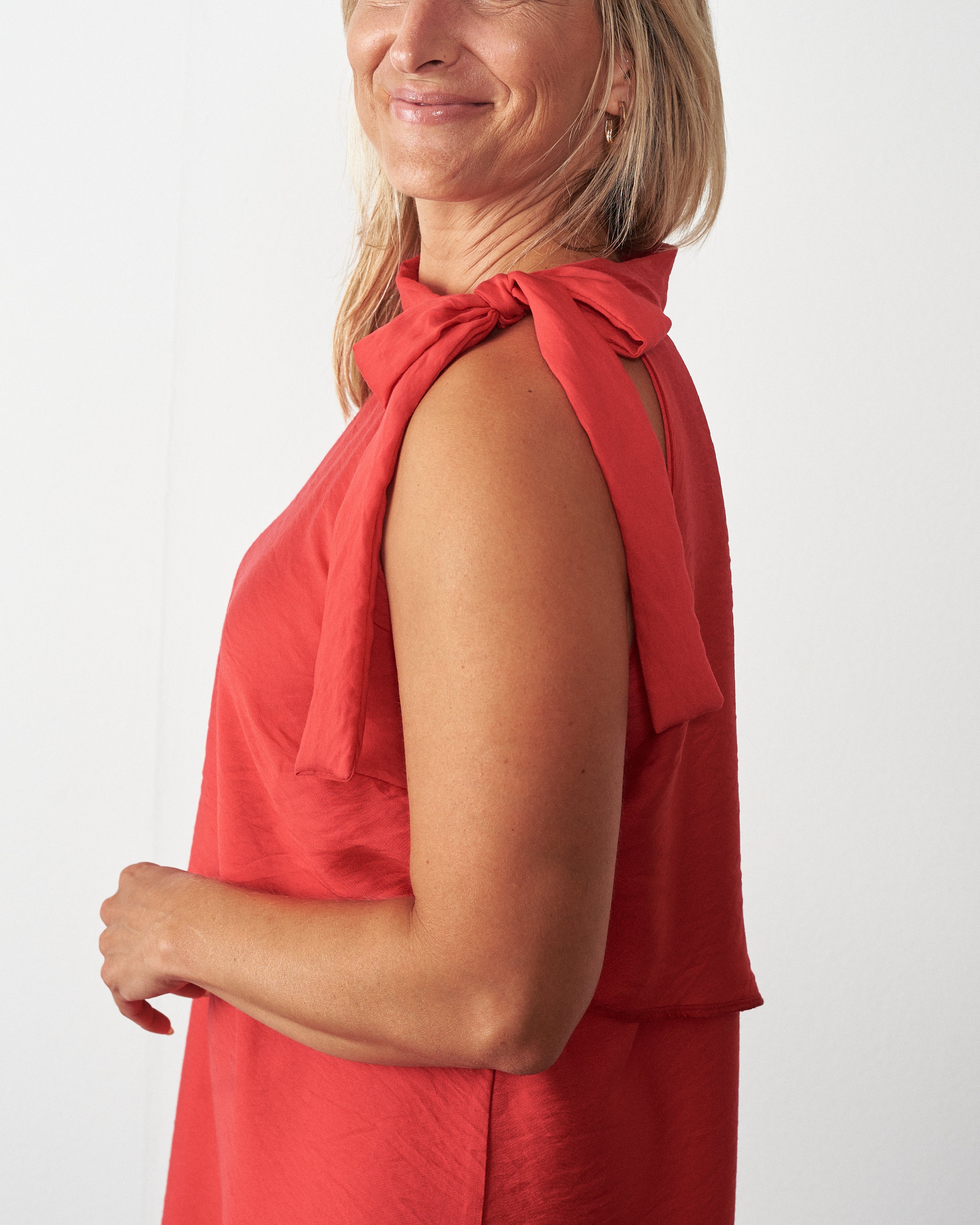 HALJINA FRANKA CRVENA