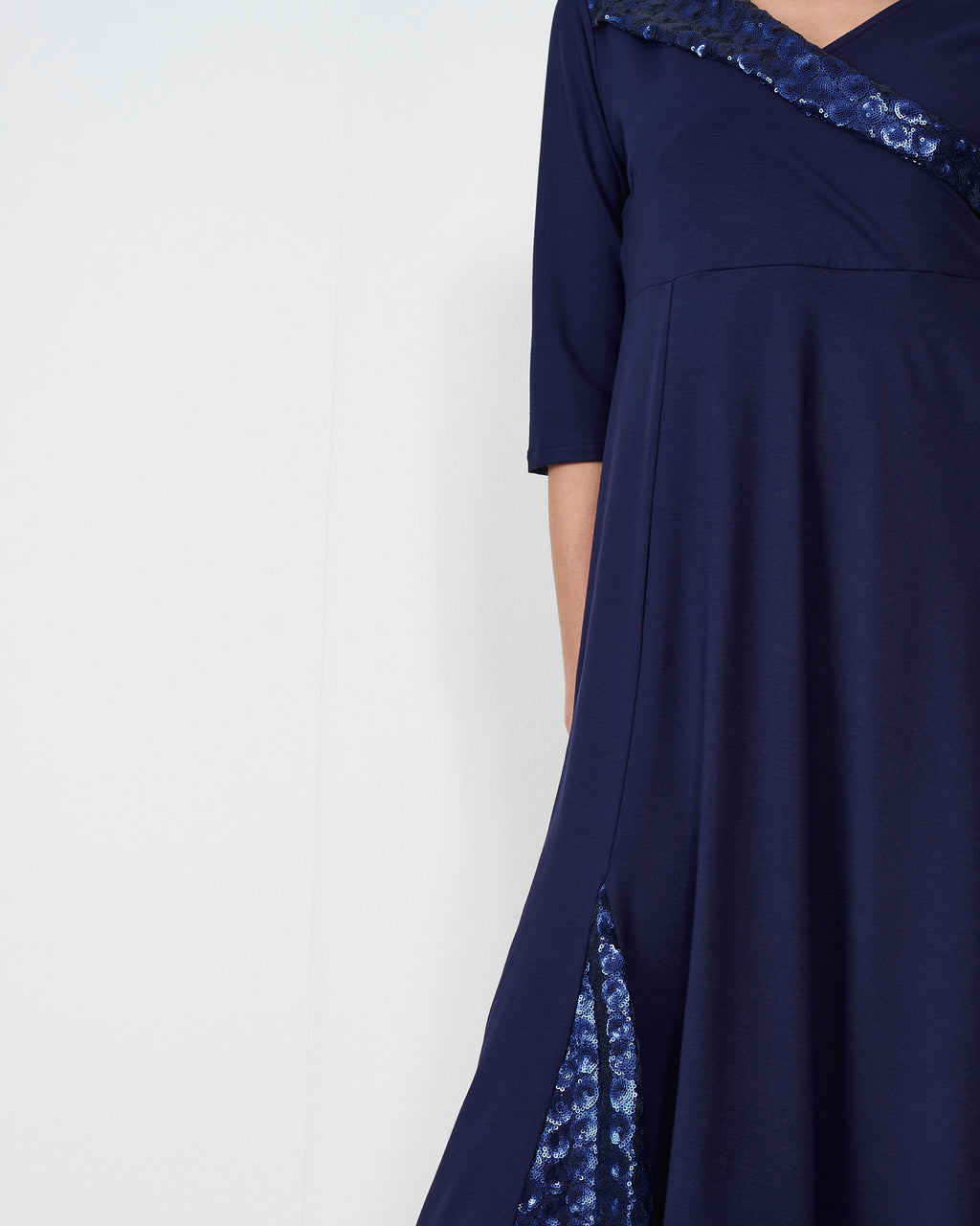 HALJINA ENA BLUE