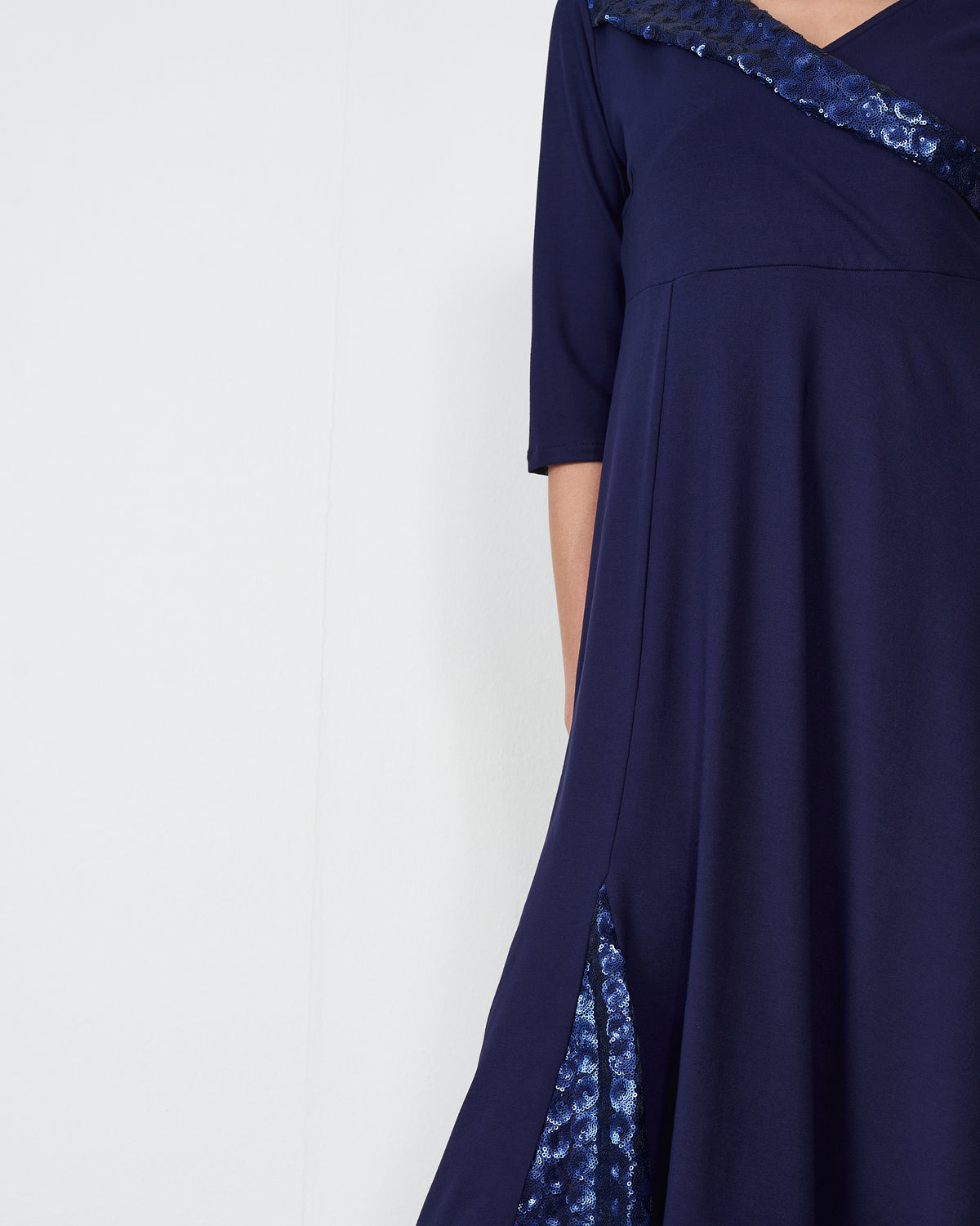 HALJINA ENA BLUE