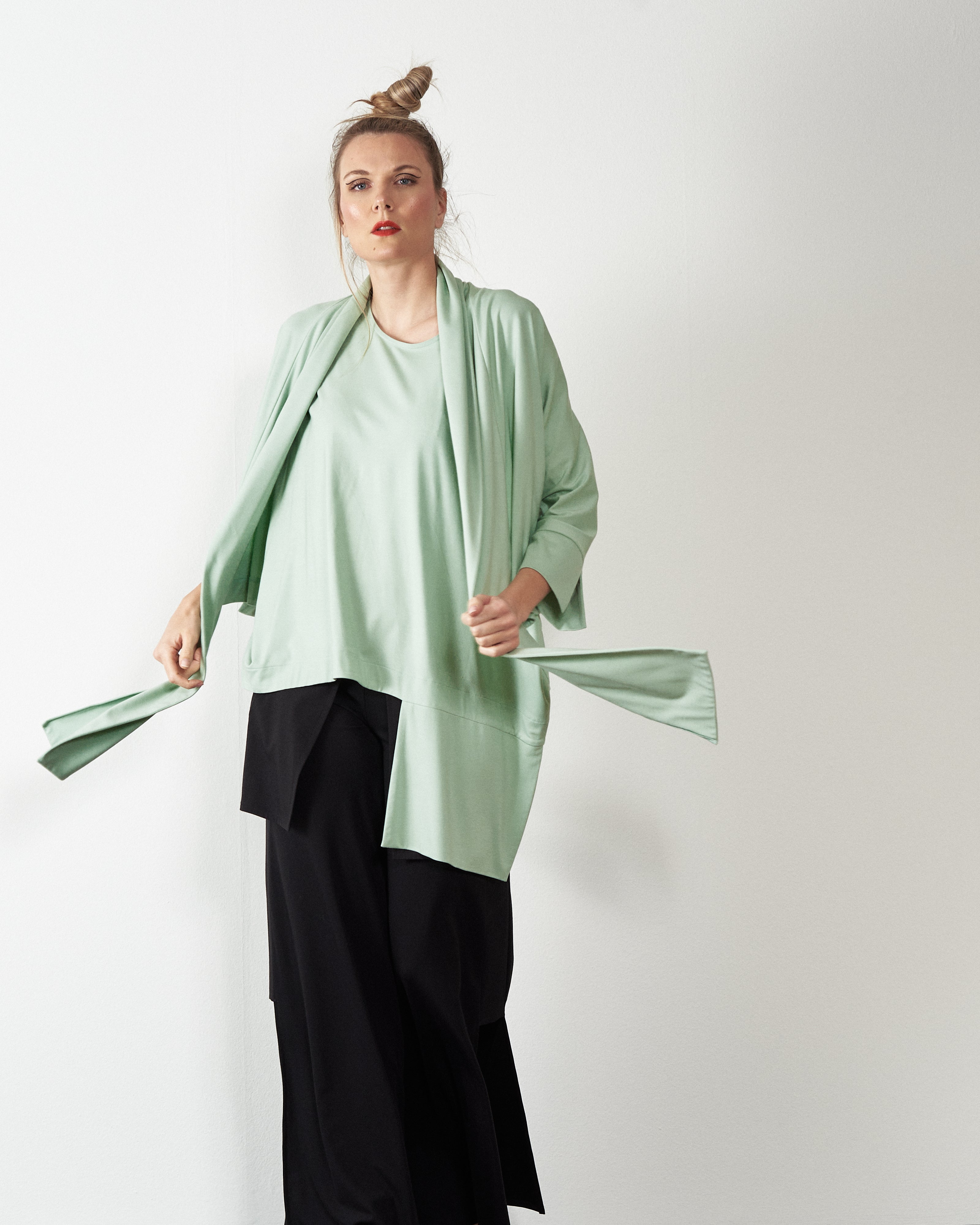 JAKNA MINT Glavna slika proizvoda