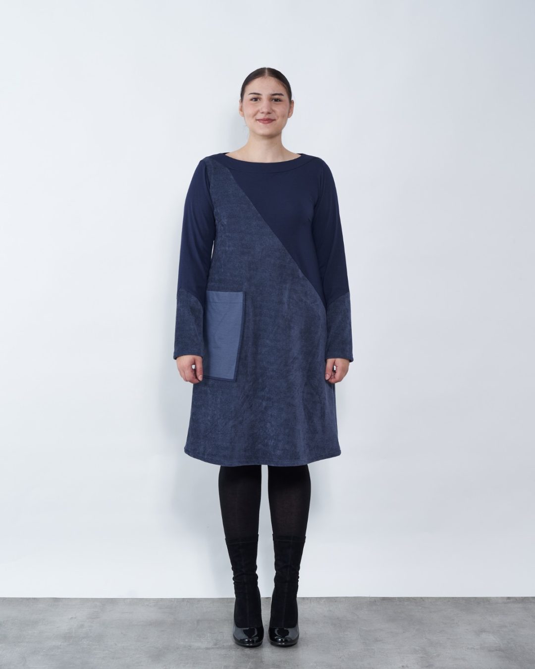 HALJINA BILI BLUE - Slika 2