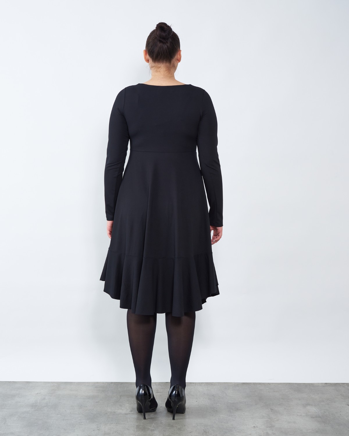 HALJINA ARETA ZIMA CRNA - Slika 4