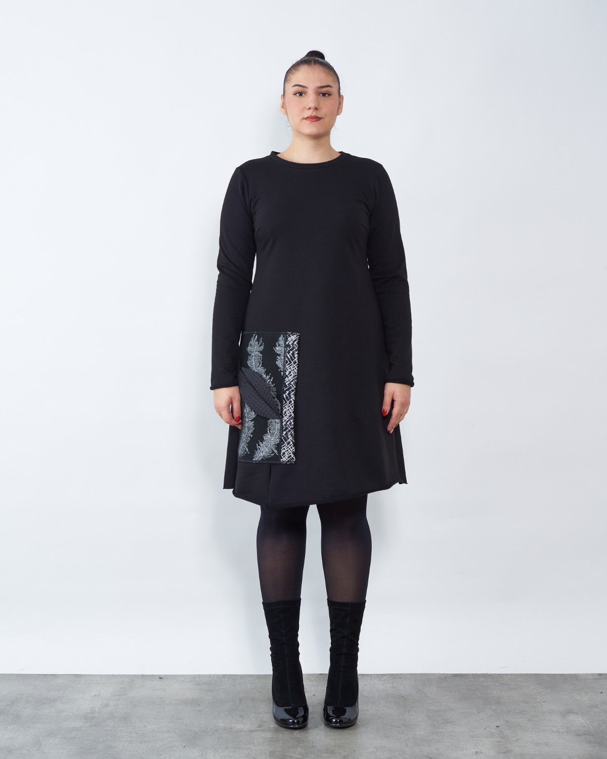 HALJINA IVA CRNO-BIJELA - Slika 2