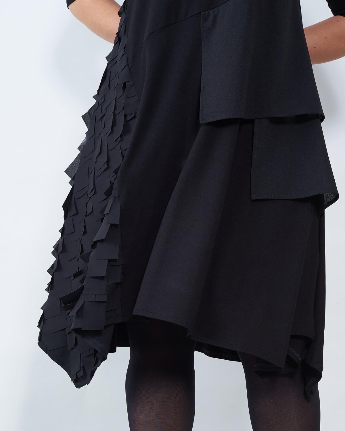 HALJINA ANET 2 - Slika 6